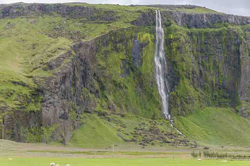 Islandia 082 - catarata.jpg
